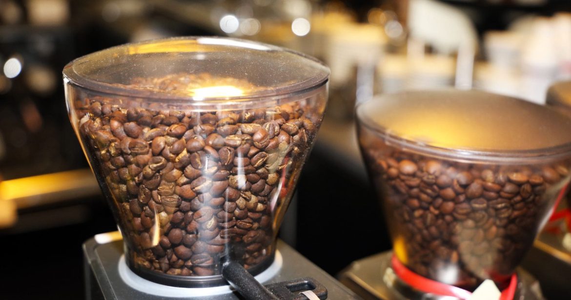 Les distributeurs de café Lavazza, la qualité pour une pause café réussie